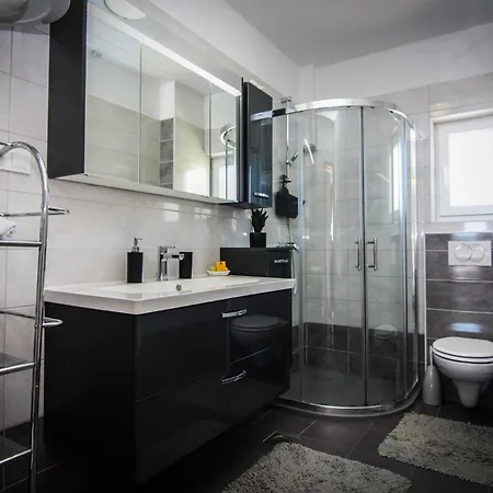 With Parking Space Palit, Rab - 4971 Daire