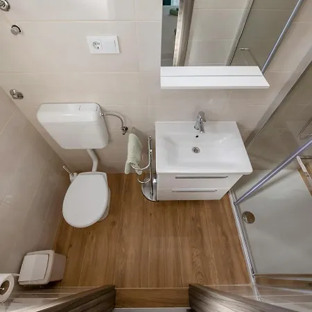 With A Parking Space Palit, Rab - 4971 Palit