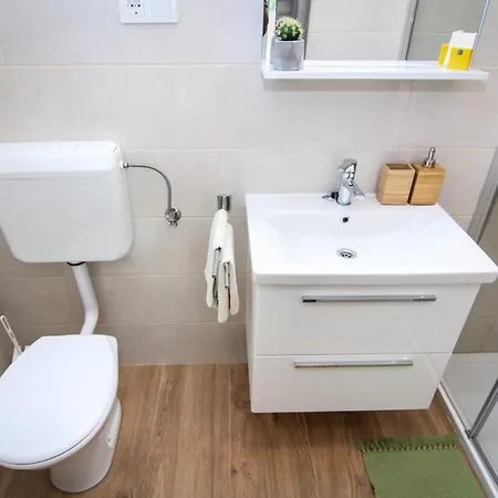 Lejlighed With Parking Space Palit, Rab - 4971 *